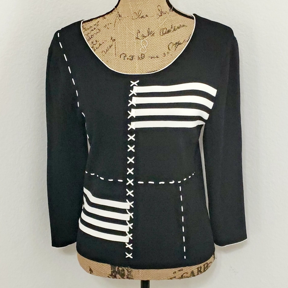 Finity Black & White Graphic Pattern Classic Long… - image 1